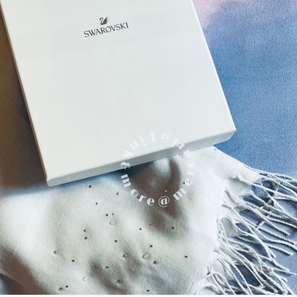 SWAROVSKI Light Gray with Crystal Accent %65 Polyester & %35 Viscose Scarf - Picture 6 of 16
